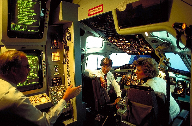 pilot simulator 